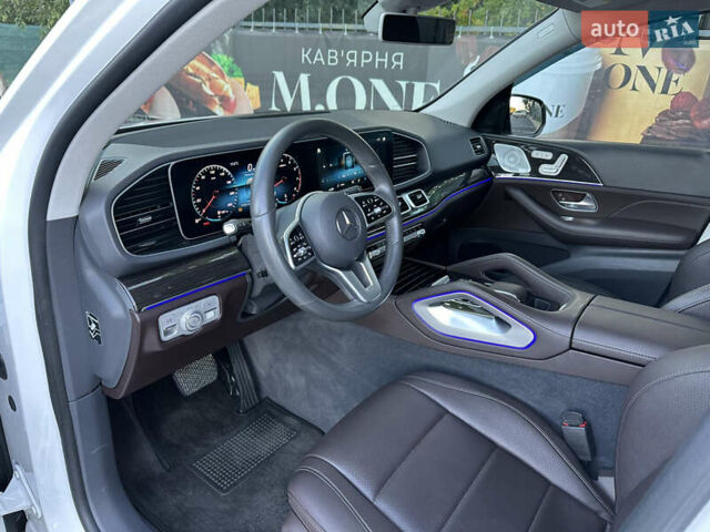 Мерседес ГЛЕ-Класс 2020 в Житомире на Automoto.ua Белый Мерседес ГЛЕ-Класс, объемом двигателя 1.99 л и пробегом 57 тыс. км за 45500 $, фото 79 на Automoto.ua