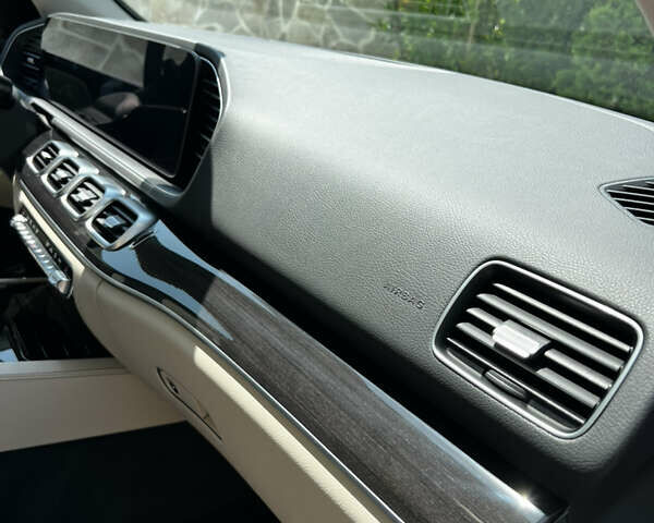 Белый Мерседес ГЛЕ-Класс, объемом двигателя 1.99 л и пробегом 81 тыс. км за 58800 $, фото 24 на Automoto.ua