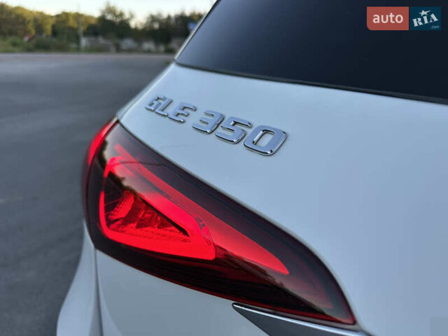 Мерседес ГЛЕ-Класс 2020 в Житомире на Automoto.ua Белый Мерседес ГЛЕ-Класс, объемом двигателя 1.99 л и пробегом 57 тыс. км за 45500 $, фото 18 на Automoto.ua