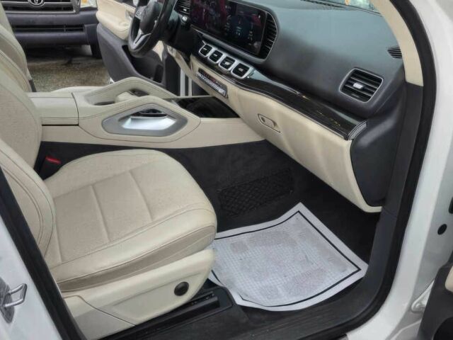 Белый Мерседес ГЛЕ-Класс, объемом двигателя 2 л и пробегом 46 тыс. км за 28000 $, фото 7 на Automoto.ua