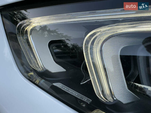 Мерседес ГЛЕ-Класс 2020 в Житомире на Automoto.ua Белый Мерседес ГЛЕ-Класс, объемом двигателя 1.99 л и пробегом 57 тыс. км за 45500 $, фото 34 на Automoto.ua
