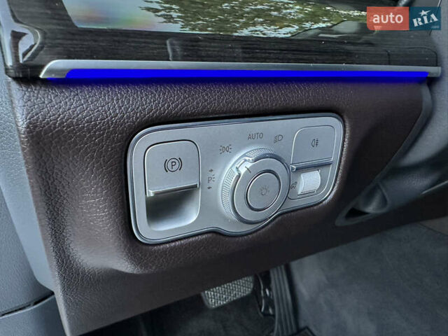 Білий Мерседес ГЛЕ-Клас, об'ємом двигуна 2 л та пробігом 60 тис. км за 42950 $, фото 111 на Automoto.ua