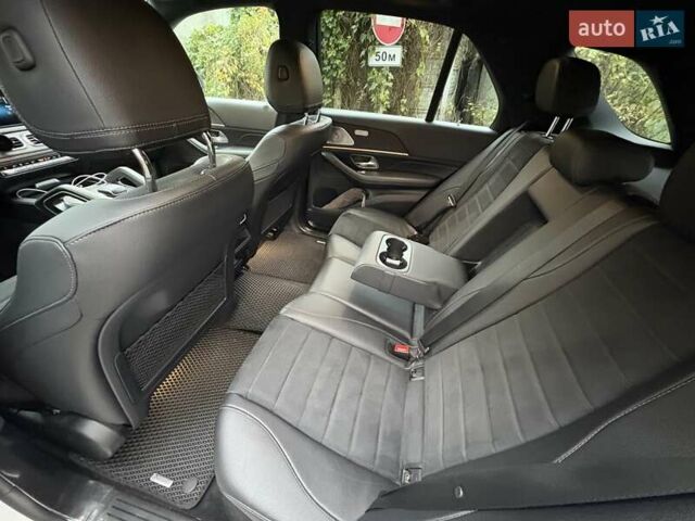 Белый Мерседес ГЛЕ-Класс, объемом двигателя 2.93 л и пробегом 125 тыс. км за 63500 $, фото 18 на Automoto.ua