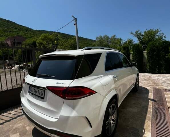Белый Мерседес ГЛЕ-Класс, объемом двигателя 1.99 л и пробегом 81 тыс. км за 58800 $, фото 31 на Automoto.ua