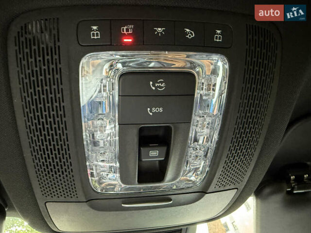 Білий Мерседес ГЛЕ-Клас, об'ємом двигуна 2 л та пробігом 70 тис. км за 48888 $, фото 73 на Automoto.ua