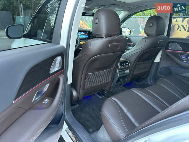 Білий Мерседес ГЛЕ-Клас, об'ємом двигуна 2 л та пробігом 60 тис. км за 42950 $, фото 82 на Automoto.ua