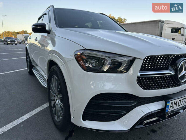 Мерседес ГЛЕ-Класс 2020 в Житомире на Automoto.ua Белый Мерседес ГЛЕ-Класс, объемом двигателя 1.99 л и пробегом 57 тыс. км за 45500 $, фото 102 на Automoto.ua