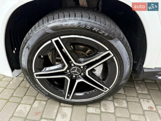 Білий Мерседес ГЛЕ-Клас, об'ємом двигуна 2 л та пробігом 70 тис. км за 48888 $, фото 22 на Automoto.ua