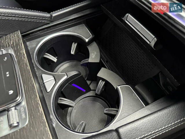 Білий Мерседес ГЛЕ-Клас, об'ємом двигуна 2 л та пробігом 70 тис. км за 48888 $, фото 47 на Automoto.ua