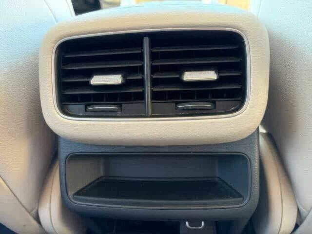 Білий Мерседес ГЛЕ-Клас, об'ємом двигуна 2 л та пробігом 33 тис. км за 14500 $, фото 12 на Automoto.ua