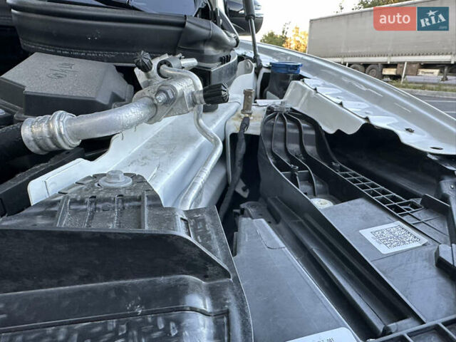 Мерседес ГЛЕ-Класс 2020 в Житомире на Automoto.ua Белый Мерседес ГЛЕ-Класс, объемом двигателя 1.99 л и пробегом 57 тыс. км за 45500 $, фото 105 на Automoto.ua