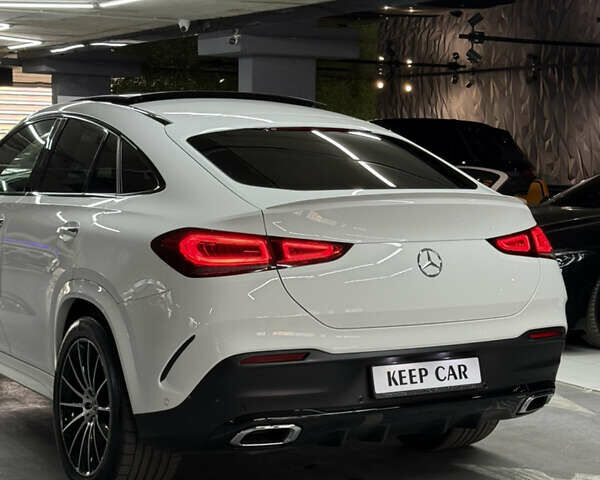 Мерседес ГЛЕ-Класс 2021 в Одессе на Automoto.ua Белый Мерседес ГЛЕ-Класс, объемом двигателя 2.93 л и пробегом 68 тыс. км за 85000 $, фото 16 на Automoto.ua