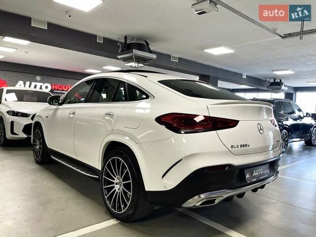 Білий Мерседес ГЛЕ-Клас, об'ємом двигуна 2 л та пробігом 59 тис. км за 79700 $, фото 13 на Automoto.ua