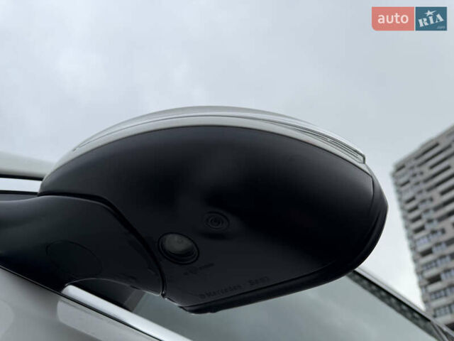 Білий Мерседес ГЛЕ-Клас, об'ємом двигуна 1.95 л та пробігом 90 тис. км за 55500 $, фото 12 на Automoto.ua