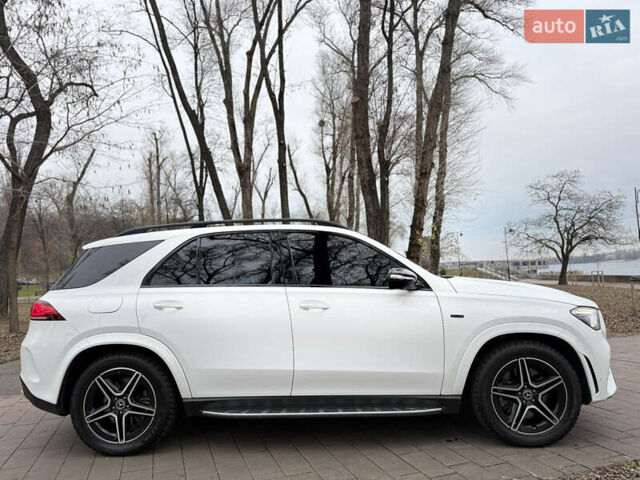Білий Мерседес ГЛЕ-Клас, об'ємом двигуна 1.99 л та пробігом 105 тис. км за 68000 $, фото 11 на Automoto.ua