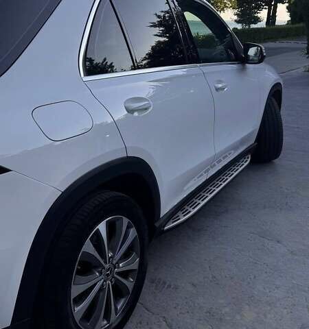 Мерседес ГЛЕ-Класс 2021 в Одессе на Automoto.ua Белый Мерседес ГЛЕ-Класс, объемом двигателя 1.95 л и пробегом 113 тыс. км за 61500 $, фото 6 на Automoto.ua