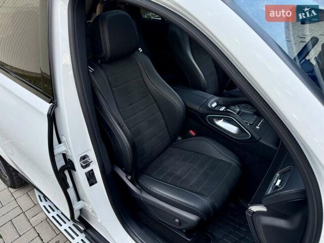 Белый Мерседес ГЛЕ-Класс, объемом двигателя 1.99 л и пробегом 105 тыс. км за 65500 $, фото 32 на Automoto.ua