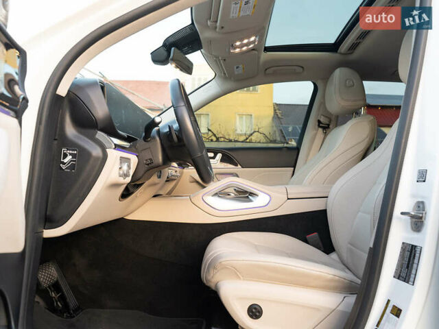 Белый Мерседес ГЛЕ-Класс, объемом двигателя 1.99 л и пробегом 75 тыс. км за 57900 $, фото 17 на Automoto.ua