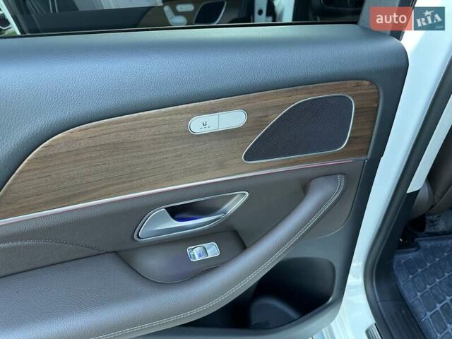 Белый Мерседес ГЛЕ-Класс, объемом двигателя 1.95 л и пробегом 40 тыс. км за 69900 $, фото 30 на Automoto.ua