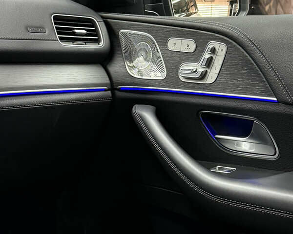 Мерседес ГЛЕ-Класс 2021 в Одессе на Automoto.ua Белый Мерседес ГЛЕ-Класс, объемом двигателя 2.93 л и пробегом 68 тыс. км за 85000 $, фото 35 на Automoto.ua