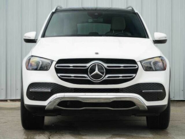 Белый Мерседес ГЛЕ-Класс, объемом двигателя 2 л и пробегом 22 тыс. км за 9900 $, фото 1 на Automoto.ua