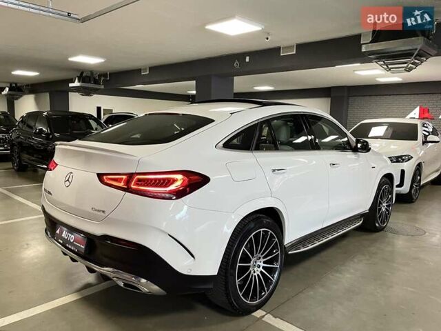 Білий Мерседес ГЛЕ-Клас, об'ємом двигуна 2 л та пробігом 59 тис. км за 79700 $, фото 12 на Automoto.ua