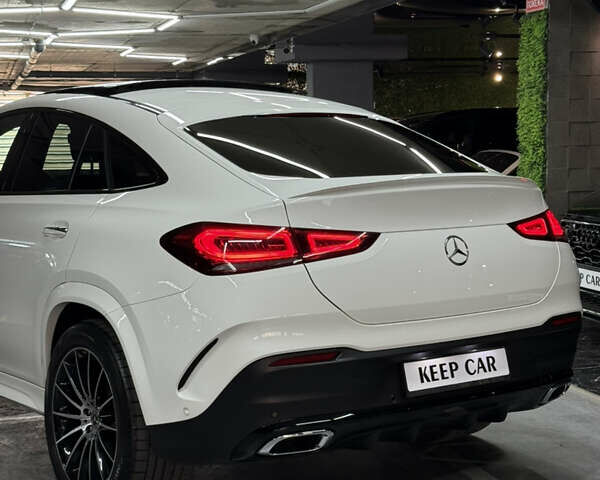 Мерседес ГЛЕ-Класс 2021 в Одессе на Automoto.ua Белый Мерседес ГЛЕ-Класс, объемом двигателя 2.93 л и пробегом 68 тыс. км за 85000 $, фото 11 на Automoto.ua
