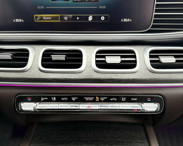 Белый Мерседес ГЛЕ-Класс, объемом двигателя 1.95 л и пробегом 87 тыс. км за 59000 $, фото 23 на Automoto.ua