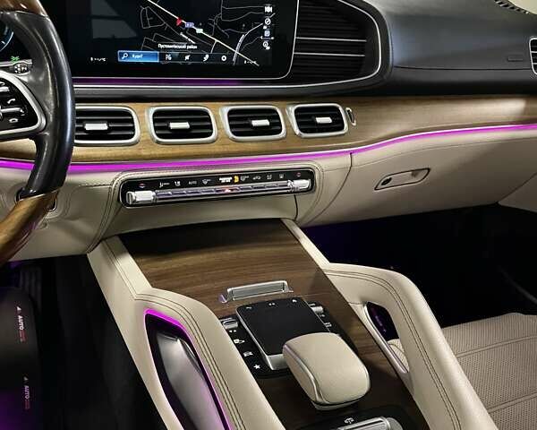 Білий Мерседес ГЛЕ-Клас, об'ємом двигуна 2 л та пробігом 59 тис. км за 79700 $, фото 76 на Automoto.ua