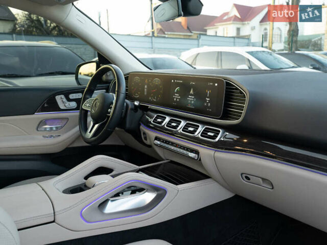 Белый Мерседес ГЛЕ-Класс, объемом двигателя 1.99 л и пробегом 75 тыс. км за 57900 $, фото 37 на Automoto.ua