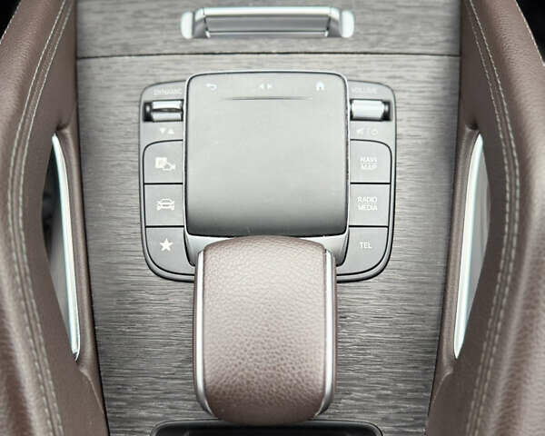 Белый Мерседес ГЛЕ-Класс, объемом двигателя 1.95 л и пробегом 87 тыс. км за 59000 $, фото 16 на Automoto.ua