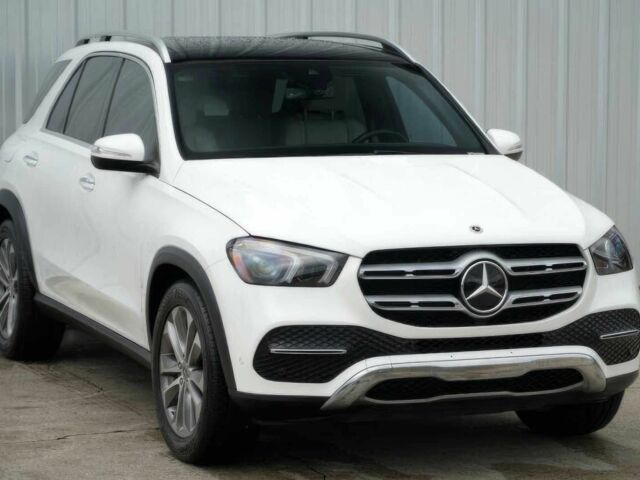 Белый Мерседес ГЛЕ-Класс, объемом двигателя 2 л и пробегом 22 тыс. км за 9900 $, фото 2 на Automoto.ua