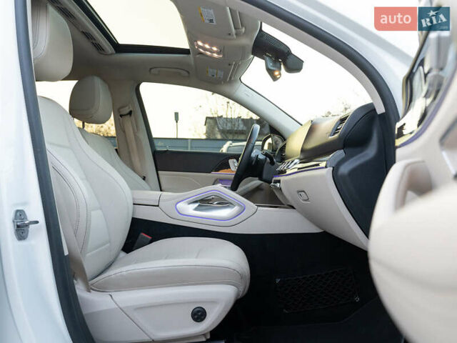 Белый Мерседес ГЛЕ-Класс, объемом двигателя 1.99 л и пробегом 75 тыс. км за 57900 $, фото 33 на Automoto.ua