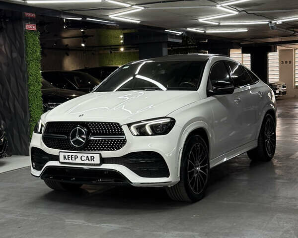 Мерседес ГЛЕ-Класс 2021 в Одессе на Automoto.ua Белый Мерседес ГЛЕ-Класс, объемом двигателя 2.93 л и пробегом 68 тыс. км за 85000 $, фото 4 на Automoto.ua