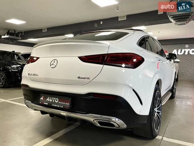 Білий Мерседес ГЛЕ-Клас, об'ємом двигуна 2 л та пробігом 59 тис. км за 79700 $, фото 18 на Automoto.ua