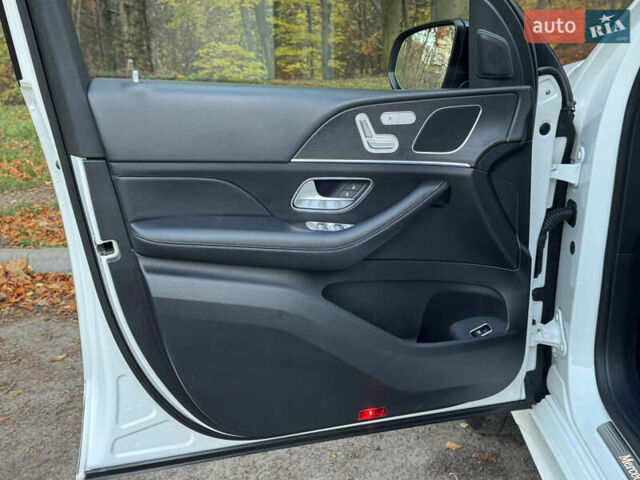 Білий Мерседес ГЛЕ-Клас, об'ємом двигуна 1.95 л та пробігом 68 тис. км за 64999 $, фото 12 на Automoto.ua