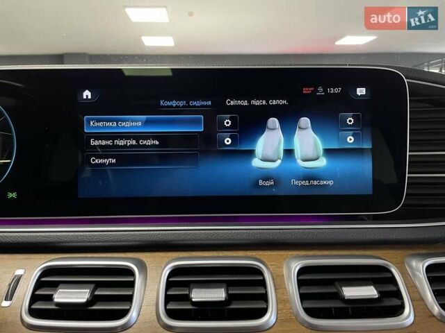 Білий Мерседес ГЛЕ-Клас, об'ємом двигуна 2 л та пробігом 59 тис. км за 79700 $, фото 69 на Automoto.ua