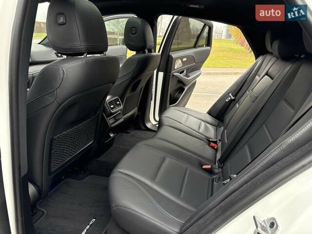 Белый Мерседес ГЛЕ-Класс, объемом двигателя 2.93 л и пробегом 85 тыс. км за 78999 $, фото 50 на Automoto.ua