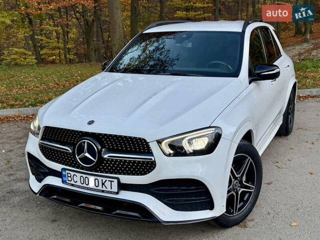 Білий Мерседес ГЛЕ-Клас, об'ємом двигуна 1.95 л та пробігом 68 тис. км за 64999 $, фото 2 на Automoto.ua