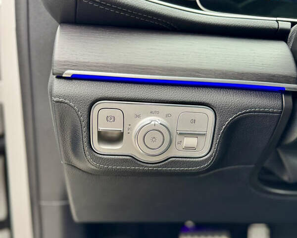 Белый Мерседес ГЛЕ-Класс, объемом двигателя 2.93 л и пробегом 85 тыс. км за 79700 $, фото 44 на Automoto.ua