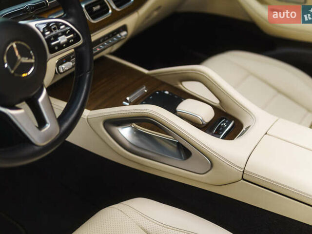 Білий Мерседес ГЛЕ-Клас, об'ємом двигуна 1.99 л та пробігом 42 тис. км за 62500 $, фото 54 на Automoto.ua