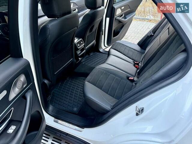 Белый Мерседес ГЛЕ-Класс, объемом двигателя 1.99 л и пробегом 105 тыс. км за 65500 $, фото 22 на Automoto.ua