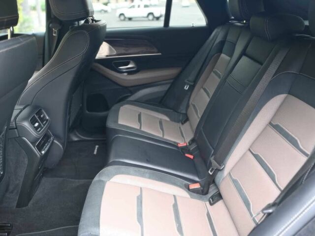 Белый Мерседес ГЛЕ-Класс, объемом двигателя 3 л и пробегом 20 тыс. км за 67000 $, фото 9 на Automoto.ua