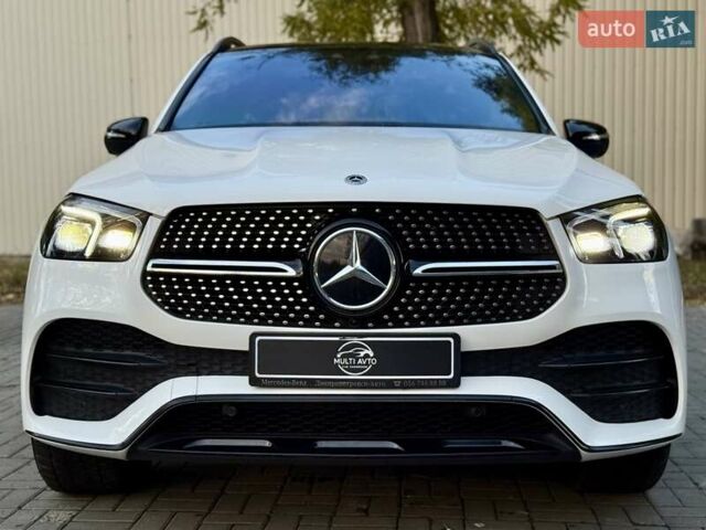 Белый Мерседес ГЛЕ-Класс, объемом двигателя 1.99 л и пробегом 105 тыс. км за 65500 $, фото 6 на Automoto.ua