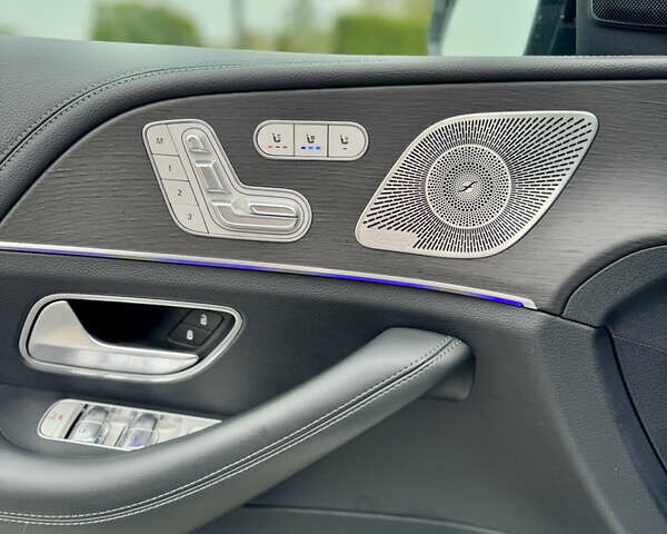 Белый Мерседес ГЛЕ-Класс, объемом двигателя 2.93 л и пробегом 85 тыс. км за 79700 $, фото 30 на Automoto.ua