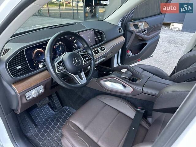 Белый Мерседес ГЛЕ-Класс, объемом двигателя 1.95 л и пробегом 40 тыс. км за 69900 $, фото 19 на Automoto.ua