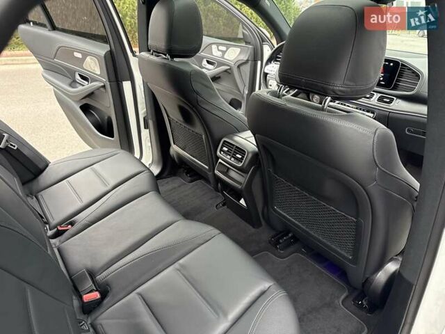 Белый Мерседес ГЛЕ-Класс, объемом двигателя 2.93 л и пробегом 85 тыс. км за 78999 $, фото 46 на Automoto.ua