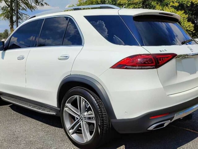 Белый Мерседес ГЛЕ-Класс, объемом двигателя 2 л и пробегом 30 тыс. км за 36000 $, фото 5 на Automoto.ua