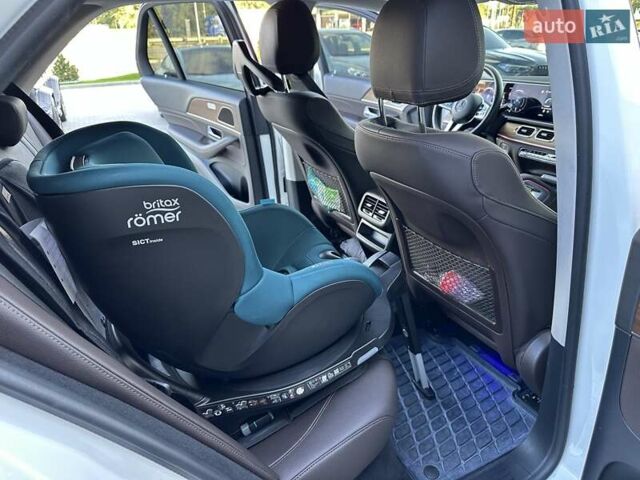 Білий Мерседес ГЛЕ-Клас, об'ємом двигуна 1.95 л та пробігом 40 тис. км за 69900 $, фото 31 на Automoto.ua