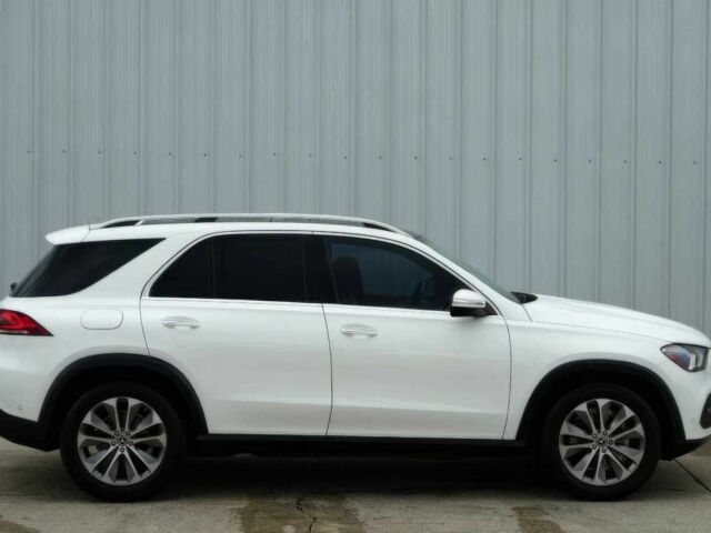 Белый Мерседес ГЛЕ-Класс, объемом двигателя 2 л и пробегом 22 тыс. км за 9900 $, фото 3 на Automoto.ua